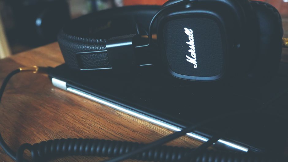 Wireless or Wired: Which to Choose