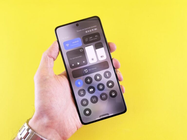 How to Fix WiFi That Keeps Disconnecting on a Phone